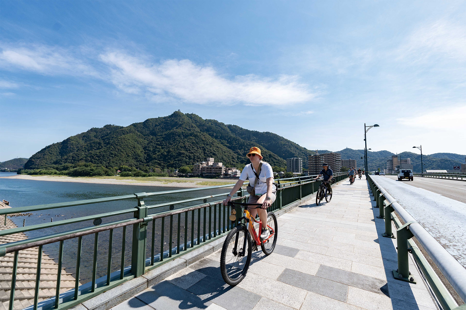 River Side Cycling