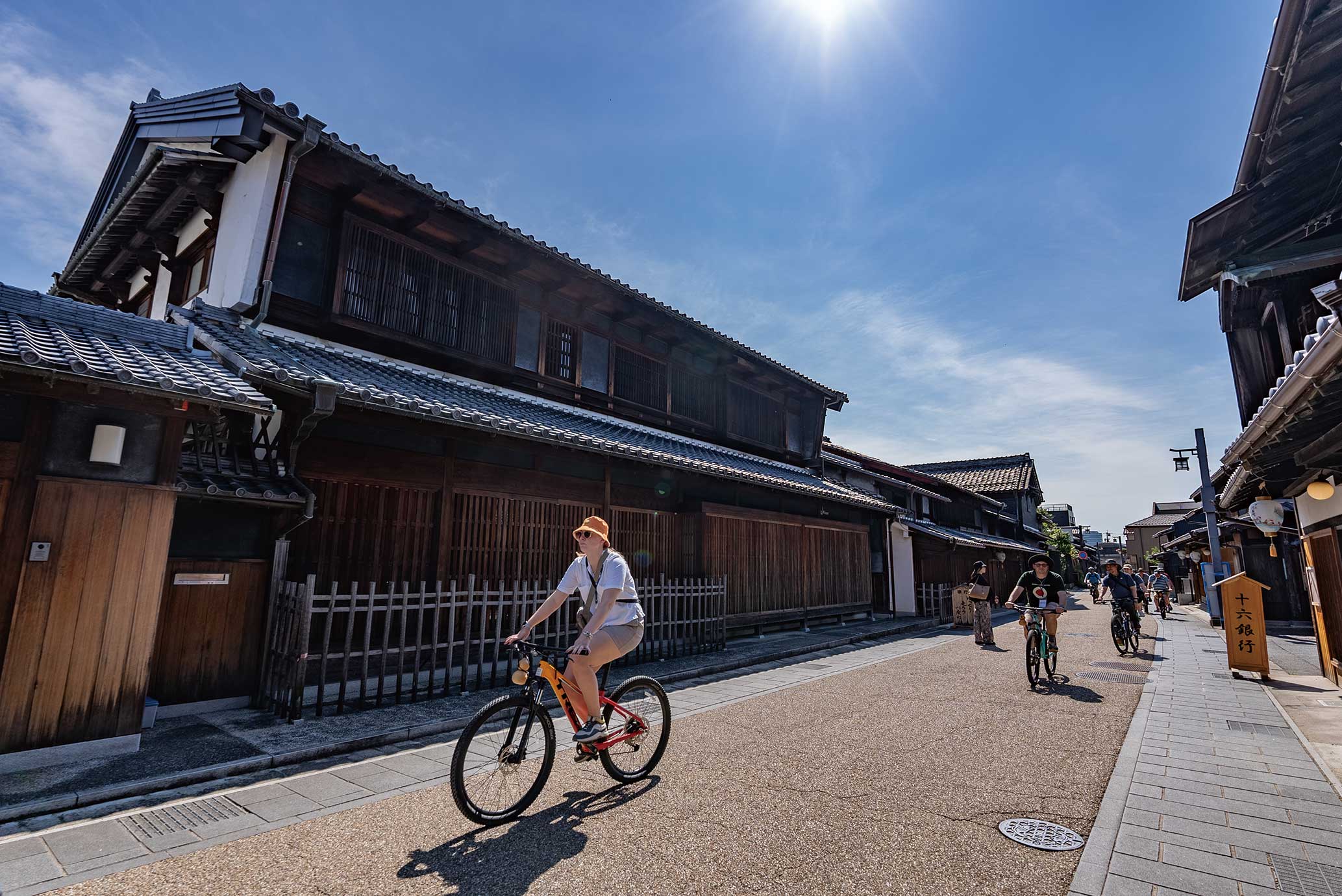 Nagara River Cycling – Gifu (Half-Day)